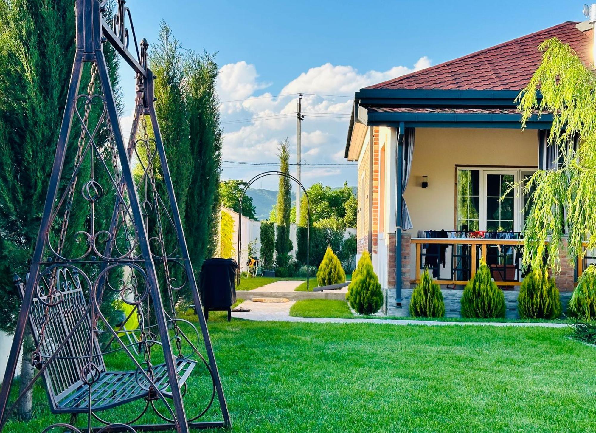 Entire Villa Near Tbilisi Nature Reserve With Panoramic View Mtsʼkhetʼa Exteriör bild